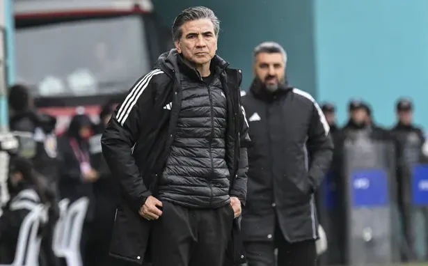 Esenler Erokspor’da Play-Off Heyecanı: Osman Özköylü Taraftara Sitem Etti