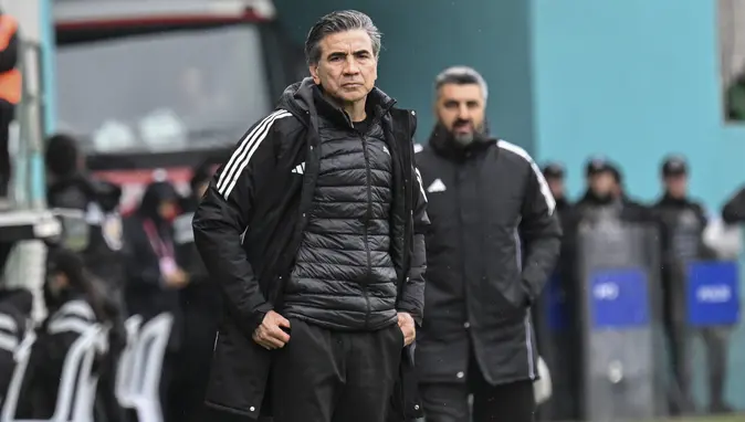 Esenler Erokspor’da Play-Off Heyecanı: Osman Özköylü Taraftara Sitem Etti