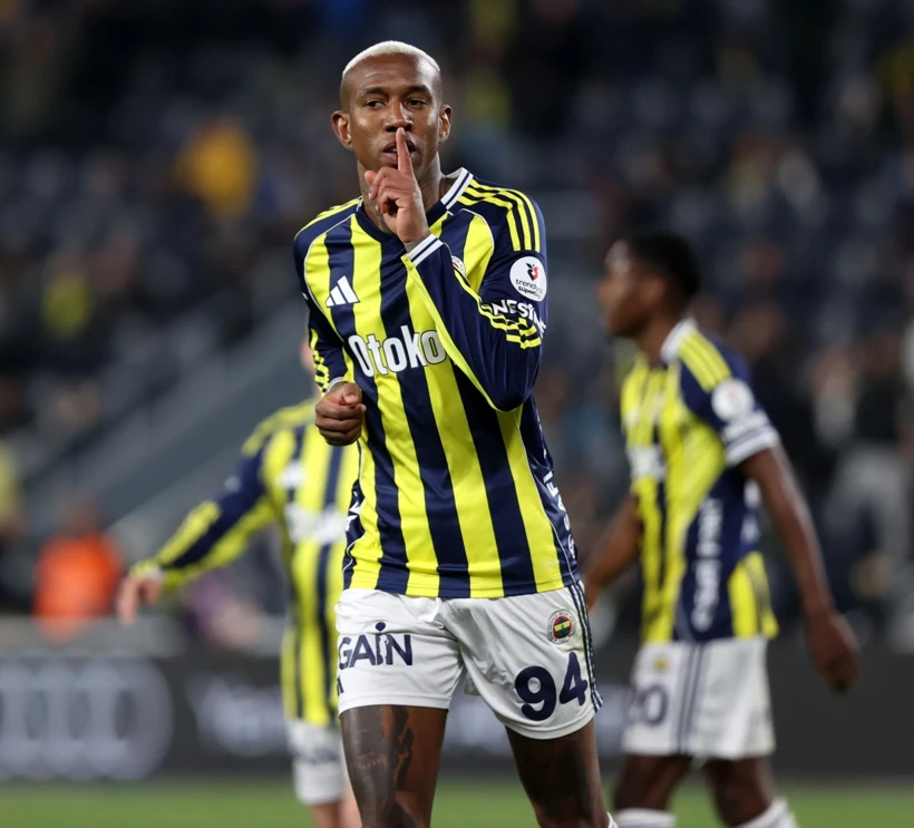 Talisca Şov Yaptı: Fenerbahçe, Başakşehir'i 3-1 ile Geçti