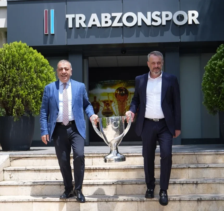 Trabzonspor'un Ziraat Türkiye Kupası Zaferi Şamil Ekinci Müzesi'nde