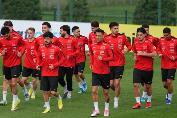 A Milli Takım'da Şok! Kerem Aktürkoğlu Sakatlandı