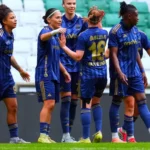 Fenerbahçe Kadın Futbol Takımı'ndan Tarihi Şampiyonluk