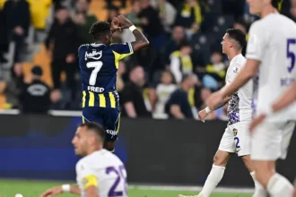 Kadıköy'de 6 Gollü Düello: Eyüpspor Mucizeyle Ligde Kaldı, Antalyaspor Düştü!