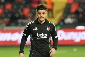 Başakşehir'den Sürpriz Transfer Hamlesi: Milot Rashica İçin Teklif Hazır!