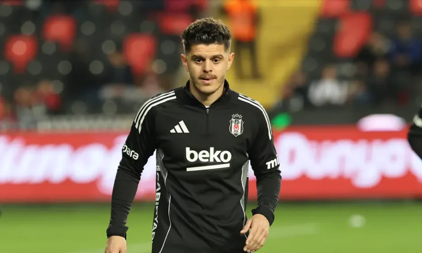 Başakşehir'den Sürpriz Transfer Hamlesi: Milot Rashica İçin Teklif Hazır!