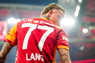 Noa Lang'dan Galatasaray'a Sezen Aksu Şarkılı Duygusal Veda