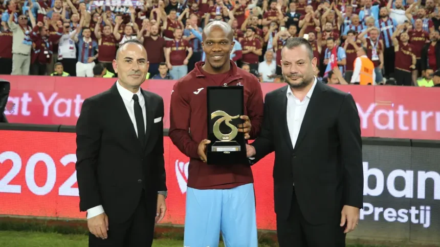 Trabzonspor'da Kupa Zaferi Sonrası Çifte Veda!