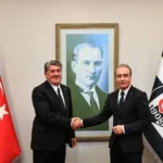 Beşiktaş'ta Önder Özen Depremi: Göreve Gelir Gelmez 16 İsimle Yollar Ayrılıyor!