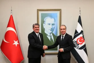Beşiktaş'ta Önder Özen Depremi: Göreve Gelir Gelmez 16 İsimle Yollar Ayrılıyor!