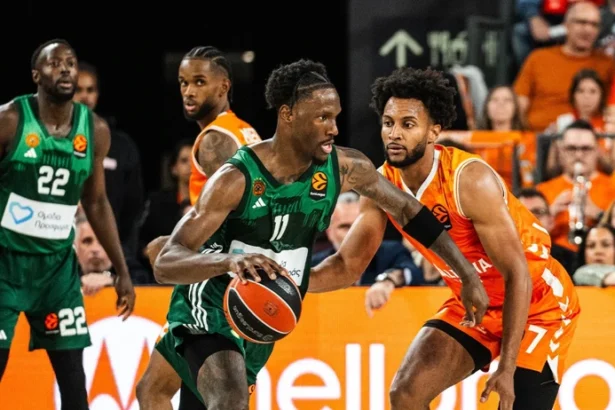 Panathinaikos ve Olympiakos Dörtlü Final Yolunda
