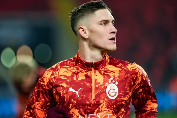 Galatasaray'dan Sallai Kararı: Premier Lig Devlerine Kapılar Kapandı!