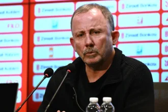 Beşiktaş'ta Kupa Şoku ve Soyunma Odası Krizi: Sergen Yalçın Direkten Döndü