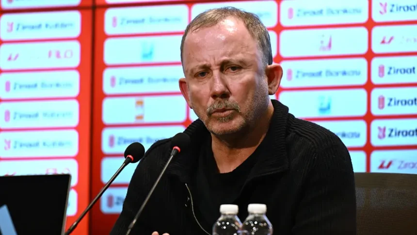Beşiktaş'ta Kupa Şoku ve Soyunma Odası Krizi: Sergen Yalçın Direkten Döndü