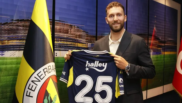 Fenerbahçe'den Kalede İstikrar Hamlesi: Tarık Çetin ile 3 Yıl Daha!