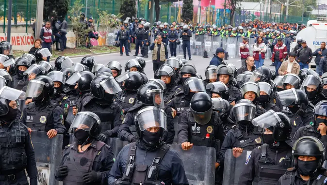 2026 Dünya Kupası’nda Protesto Şoku: Meksika’da Açılış Maçı Öncesi Sokaklar Karıştı
