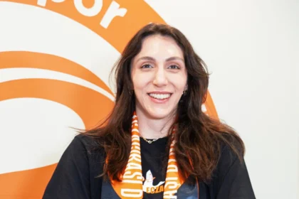 Aslı Kalaç, Eczacıbaşı Dynavit'te! Yeni Sezonun Yıldız Transferi