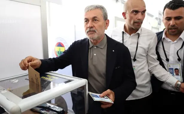 Aykut Kocaman'dan Seçim İsyanı: "Ayrışmanın Öznesi Oldum"