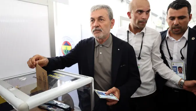 Aykut Kocaman'dan Seçim İsyanı: "Ayrışmanın Öznesi Oldum"