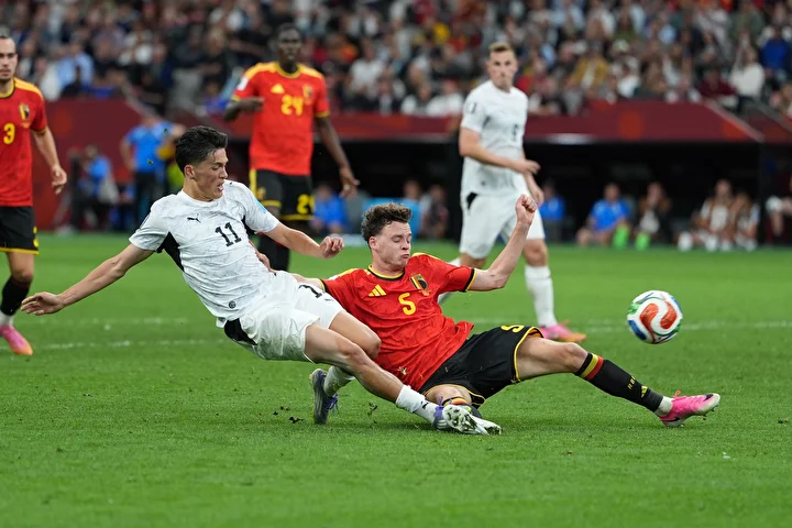 Belçika Farka Koştu: Yeni Zelanda'yı 5-1'le Geçip Lider Çıktı