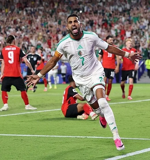 İkinci Yarıda Tempo Arttı: Sabitzer ve Mahrez Sahnede