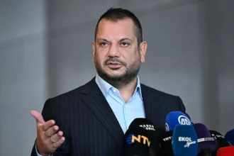 Ertuğrul Doğan ve İbrahim Hacıosmanoğlu Zirvesi: Masada Yabancı Kuralı Var!