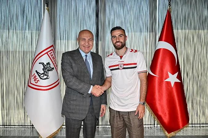 Samsunspor'da Sezonun İlk Bombası: Golcü Fatih Kaya ile 4 Yıllık Sözleşme İmzalandı!
