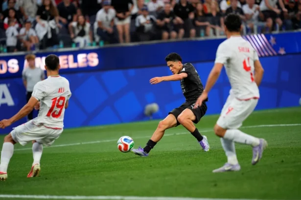 İran ve Yeni Zelanda Los Angeles'ta Yenişemedi: 2-2