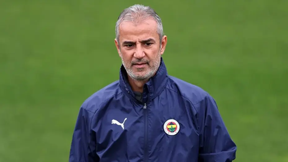 Efsane Kadro Toplandı: Oğuz Çetin ve Dirk Kuyt Görev Başında