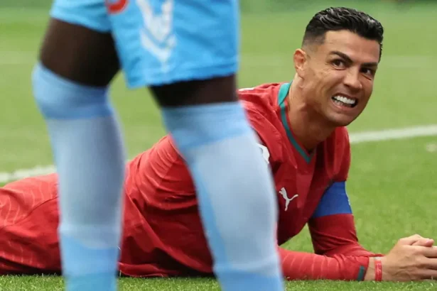 Portekiz Milli Takımı'nda Cristiano Ronaldo Krizi Derinleşiyor: Fernandes ve Neves Hedefte