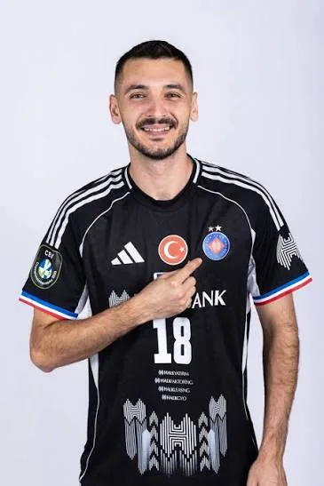 Umut Özdemir Hangi Takımda?