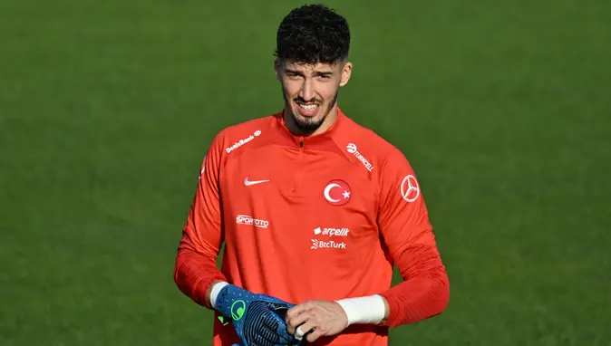 Altay Bayındır'dan Dünya Kupası Mesajı: "Tek Hedefimiz Kupayı Almak"