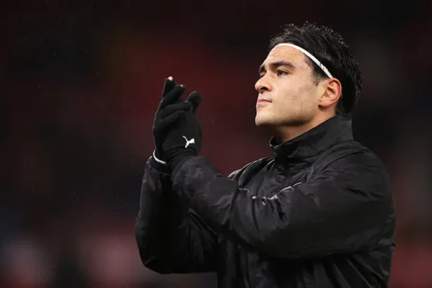 Galatasaray'da Aral Şimşir Heyecanı: Genç Yıldızdan Tek Kelimelik Transfer Mesajı