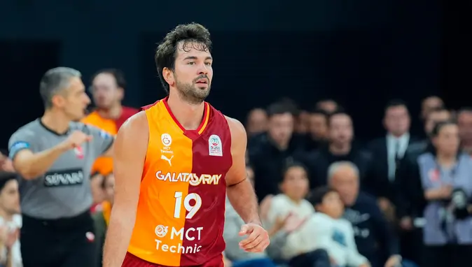 Galatasaray'da Beklenen İmza: Buğrahan Tuncer ile 2 Yıllık Yeni Sözleşme