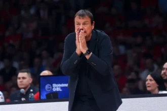 Atina'da Skandal! Tyrique Jones, Kendrick Nunn'a Yumruk Attı: Ergin Ataman Çıldırdı!