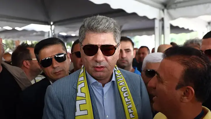 Fenerbahçe'de Tarihi Seçim: Hakan Safi'den Çarpıcı Kongre Değerlendirmesi