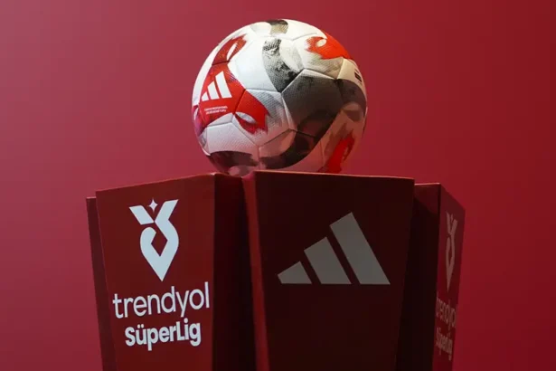 Süper Lig'de Yabancı Kuralı Depremi: 18 Kulüp 12+ Sisteminde Anlaştı!