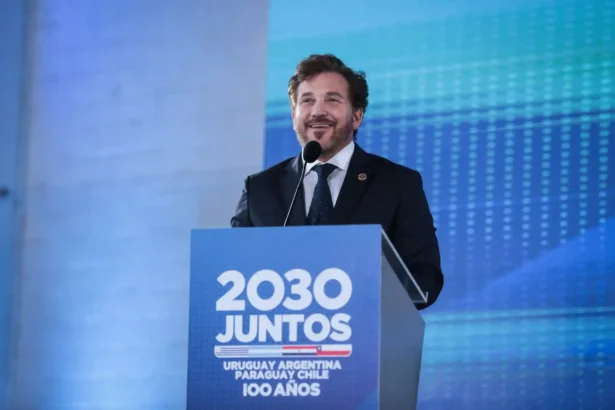 CONMEBOL'den FIFA'ya Tarihi Çağrı: 2030 Dünya Kupası 64 Takımla Oynansın!