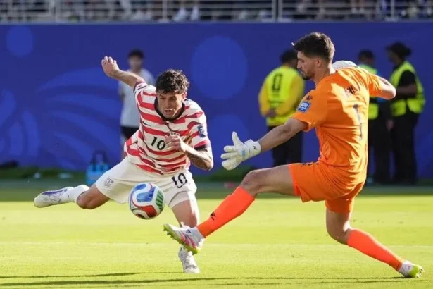 Ev Sahibi ABD Çeyrek Final Yolunda: Bosna Hersek'i 2-0'la Geçti