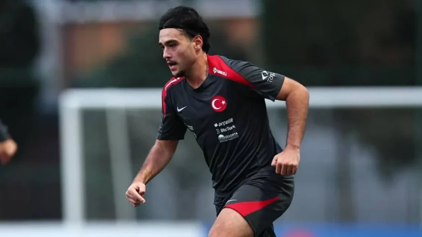 Trabzonspor'da Tarihi Transfer: Aral Şimşir Rekor Bedelle Geliyor!