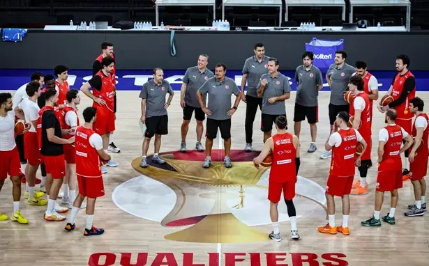 12 Dev Adam'ın İsviçre Sınavı: FIBA 2027 Elemeleri Kadrosu Açıklandı