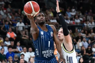 Anadolu Efes'te Rodrigue Beaubois Dönemi Sona Erdi