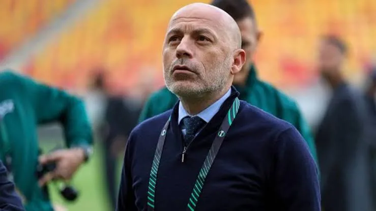 TFF'den Şok Karar: FIFA'nın Cüneyt Çakır Teklifine Kapıları Kapattı!