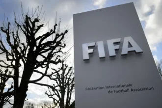FIFA'da Tarihi Kriz: Infantino'nun Dünya Kupası Planına İstifalı İsyan