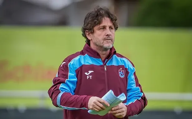 Trabzonspor'da Taktik Mesaisi: Fatih Tekke Yeni Sezon Planını Sahaya Sürüyor