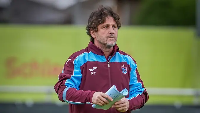 Trabzonspor'da Taktik Mesaisi: Fatih Tekke Yeni Sezon Planını Sahaya Sürüyor