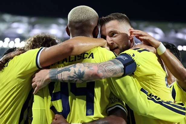 Fenerbahçe 1-0 Górnik Zabrze | Şampiyonlar Ligi'nde Kadıköy'de Kritik Zafer