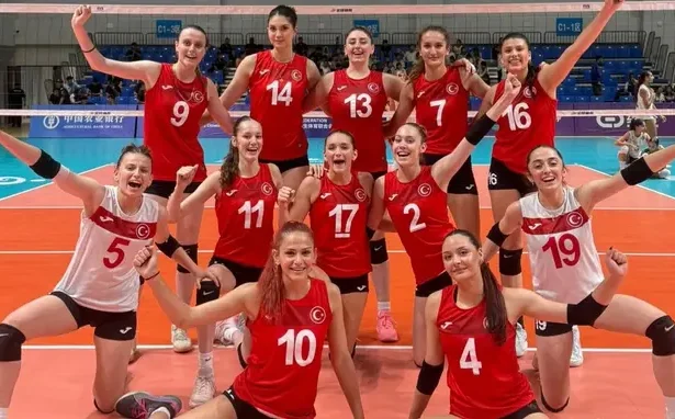 Okyanus Koleji Çin'de Dünya İkincisi Oldu