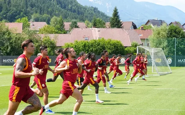 Galatasaray'ın Avusturya Kampı Sona Erdi: Gençler Parladı, Yeni Rota İstanbul