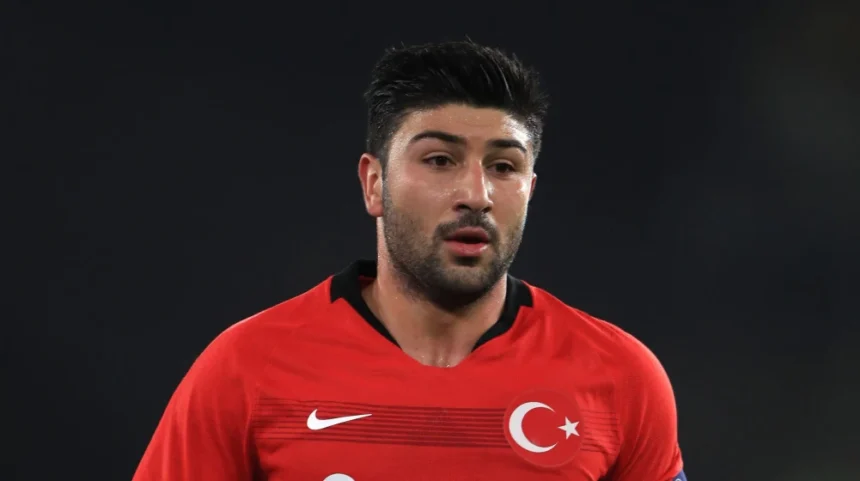 Corendon Alanyaspor'da Beklenmedik Ayrılık: Güven Yalçın ile Yollar Ayrıldı