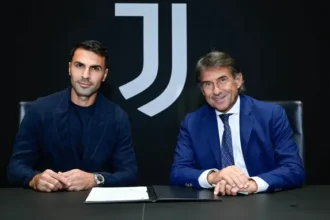 Juventus'tan Yılın Transfer Çalımı: Milli Yıldız Zeki Çelik Torino Yolcusu